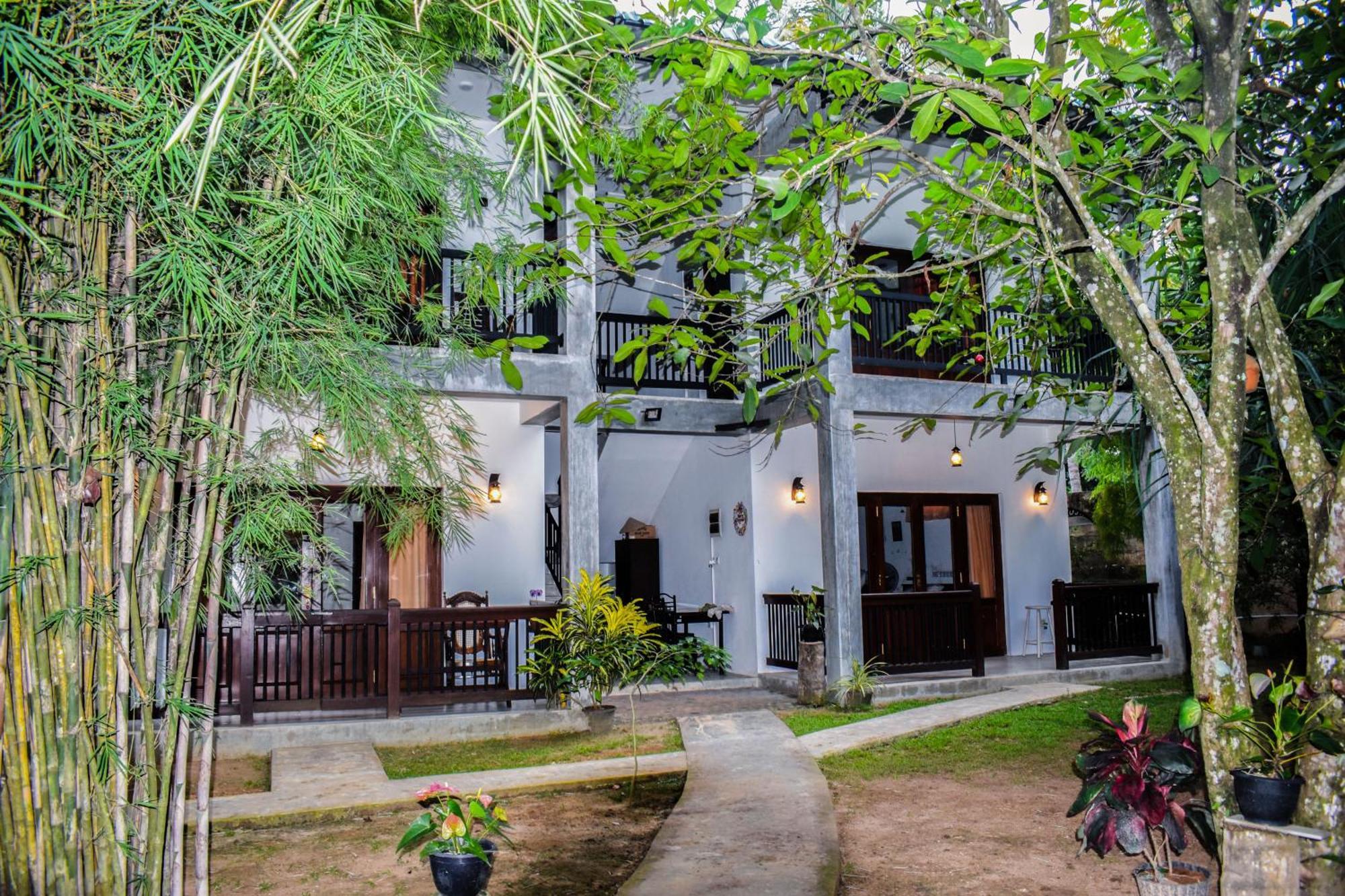 Lawrence Villa Weligama Extérieur photo