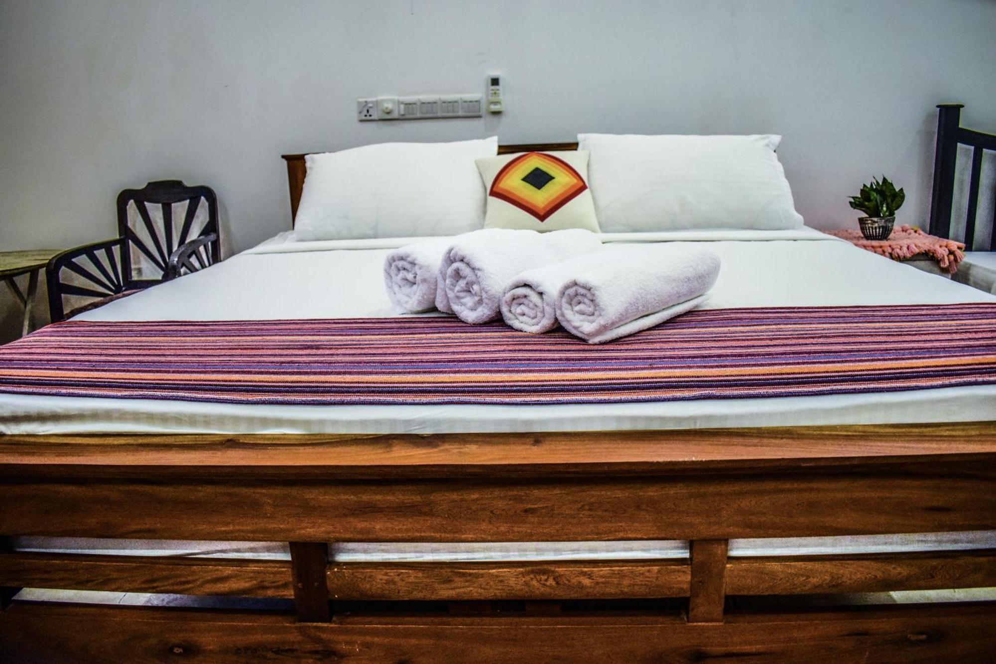 Lawrence Villa Weligama Extérieur photo