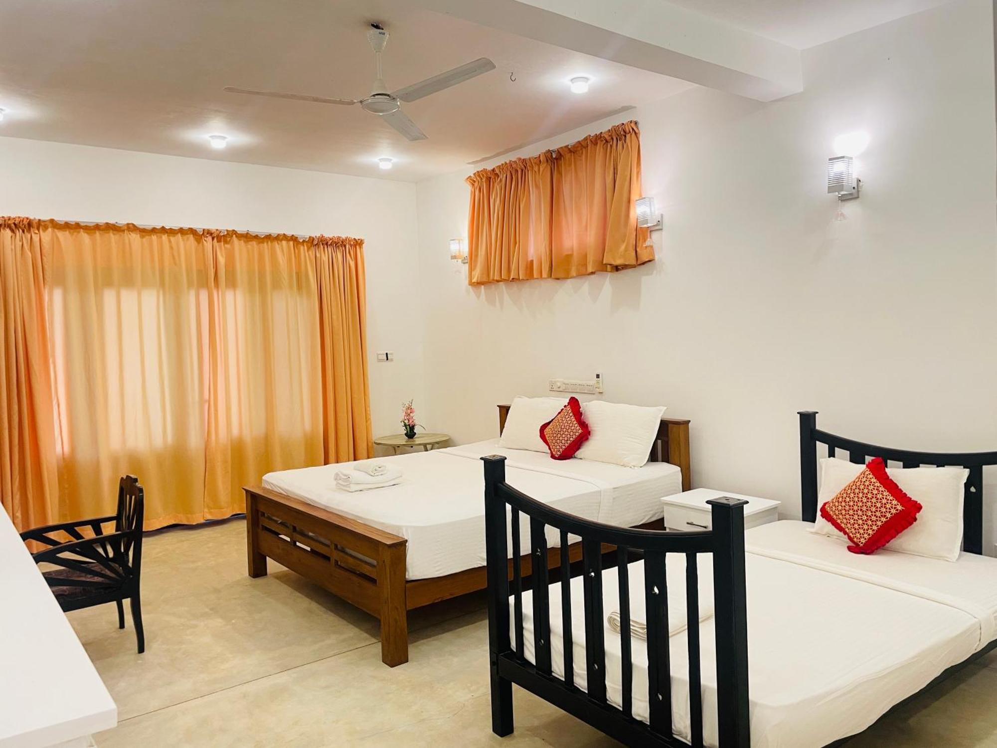 Lawrence Villa Weligama Extérieur photo