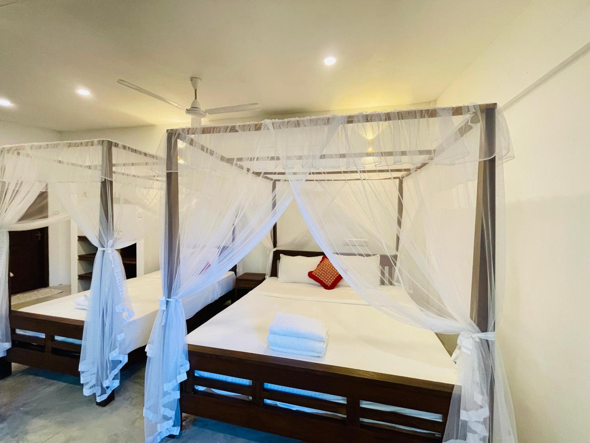 Lawrence Villa Weligama Extérieur photo