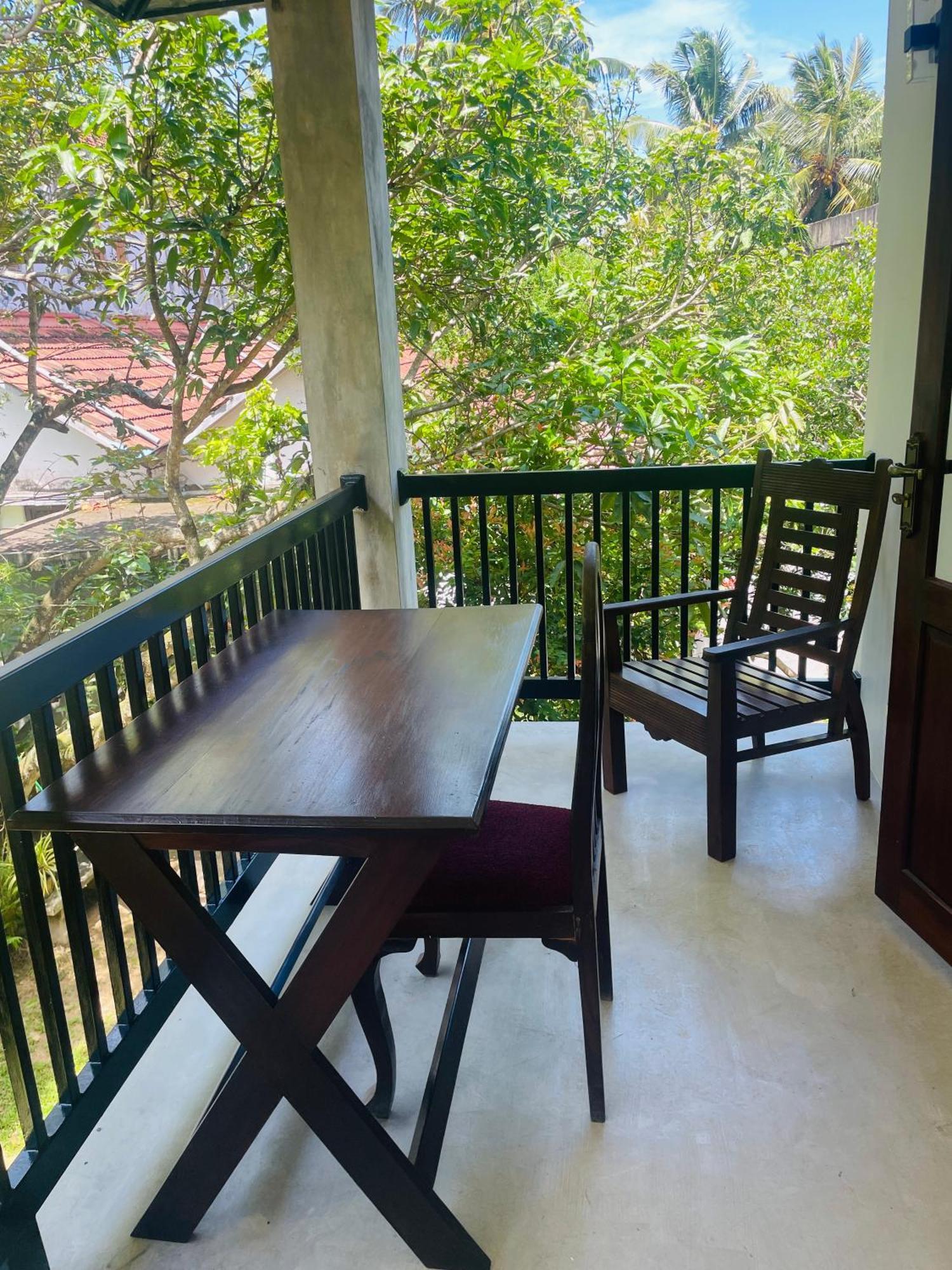 Lawrence Villa Weligama Extérieur photo